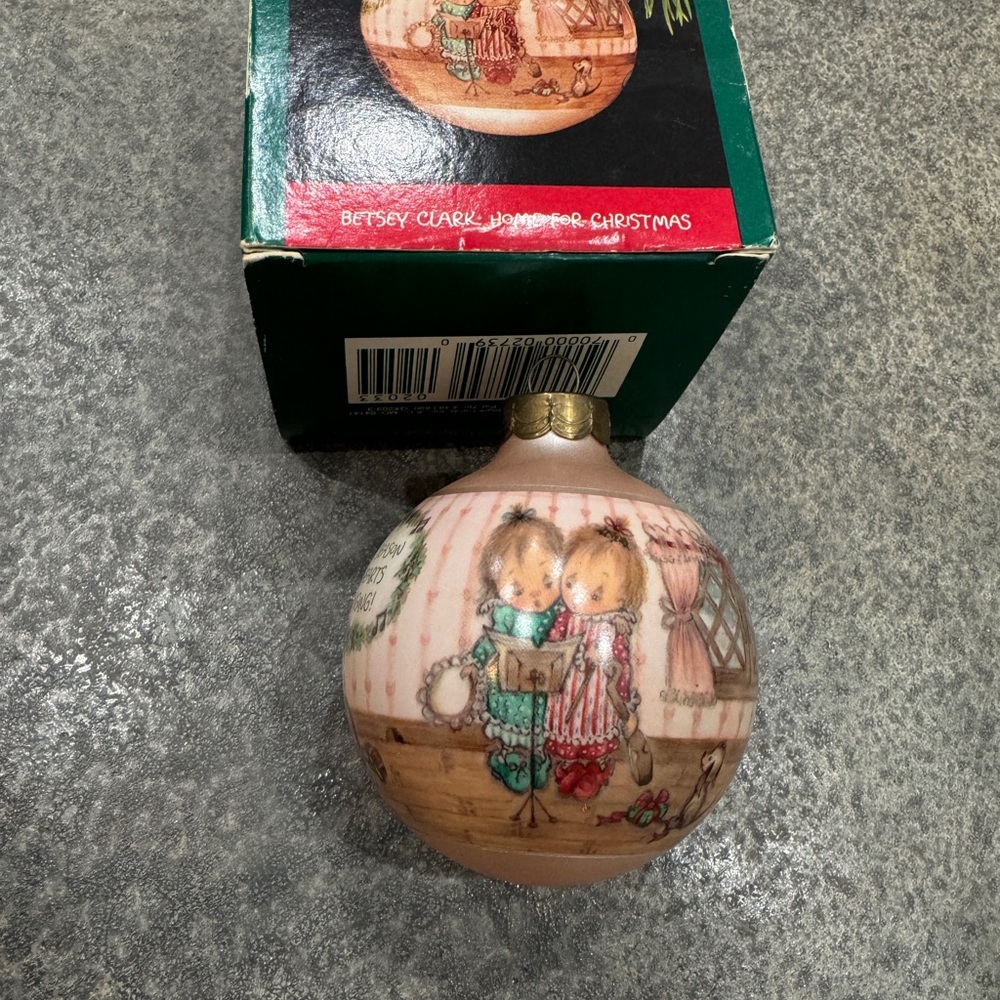 VINTAGE Betsey Clark Hallmark Christmas Ornament